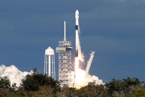 CAPACITY CRUNCH MAY ABORT U.S. SATELLITE BOOM AS SANCTIONS THREATEN RUSSIA LAUNCHES