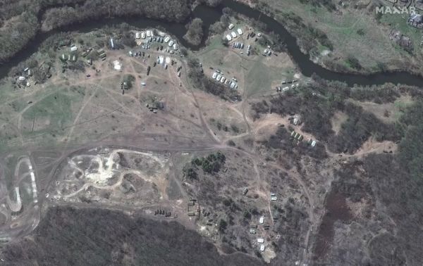 RUSSIAN BUILDUP IN EASTERN UKRAINE SEEN IN SATELLITE PHOTOS