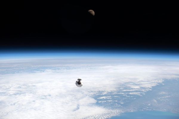 PRIVATE AX-1 ASTRONAUTS EXTEND STAY ON SPACE STATION: DRAGON ENDEAVOUR DEPARTURE POSTPONED