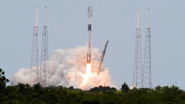 INMARSAT CHIEF WARNS OF POTENTIALLY HAZARDOUS SATELLITE BOOM