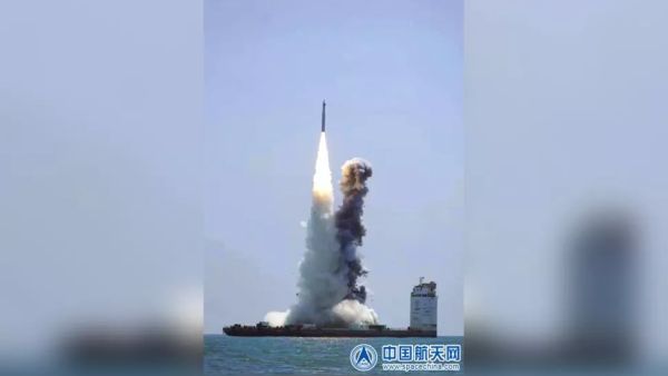 CHINA JUST LAUNCHED A ROCKET WITH 5 SATELLITES TO ORBIT FROM A PLATFORM AT SEA