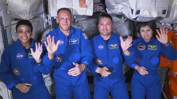 STARLINER’S HATCH CLOSED, PREPS FOR WEDNESDAY DEPARTURE