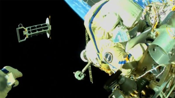 RUSSIAN AND EUROPEAN ASTRONAUTS CONDUCT RARE JOINT SPACEWALK