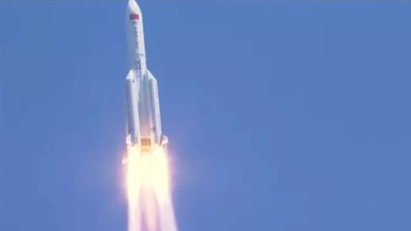 25-TON CHINESE ROCKET DEBRIS CRASHES TO EARTH OVER INDIAN OCEAN