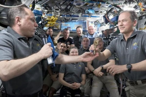 RUSSIA'S WITHDRAWAL FROM ISS ANOTHER SIGN OF ITS SPACE DECLINE