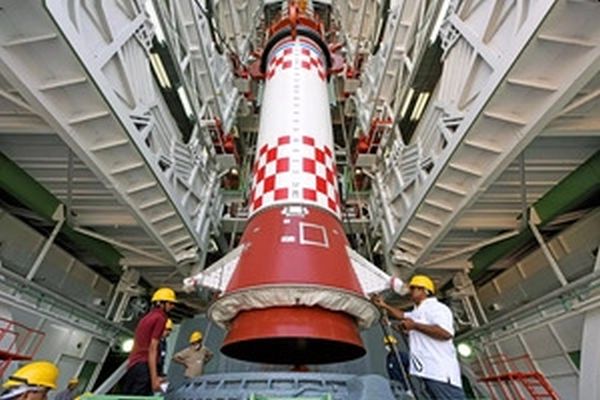 ISRO TO LAUNCH INDIA'S NEWEST ROCKET SSLV TOMORROW