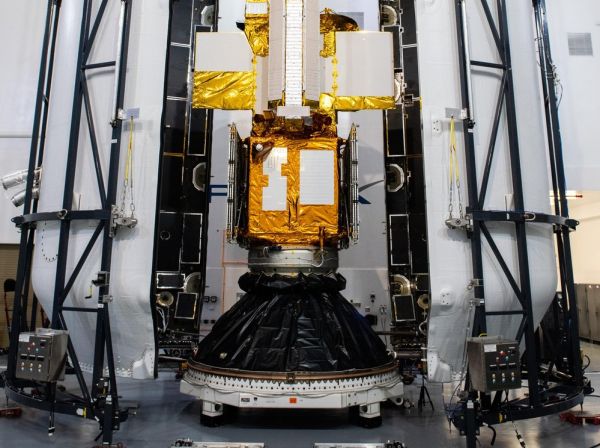 WATER-TRACKING SWOT SATELLITE ENCAPSULATED IN ROCKET PAYLOAD FAIRING