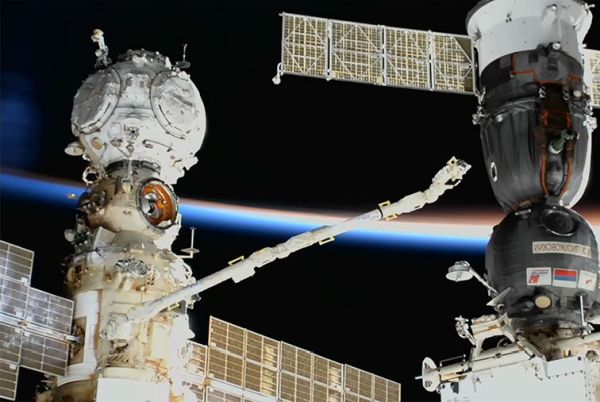 NASA, RUSSIAN SPACE AGENCY EVALUATE NEED FOR SPACE STATION RESCUE MISSION