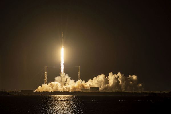SPACEX LAUNCHES FIRST MISSION FOR STARLINK GEN2 CONSTELLATION
