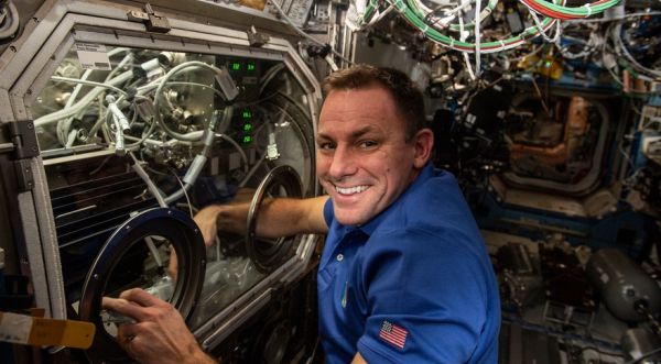 NASA SCALES BACK PROJECT TO SEND SCIENTISTS TO ISS