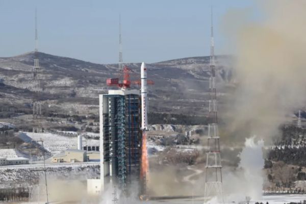 CHINA LAUNCHES 14 COMMERCIAL SATELLITES INTO ORBIT ATOP LONG MARCH 2D ROCKET