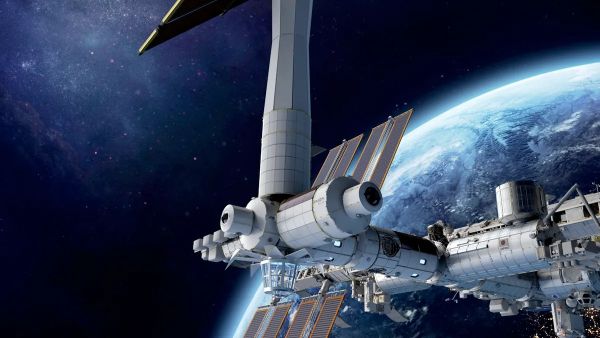NASA UPDATES PLANS FOR USE OF COMMERCIAL SPACE STATIONS