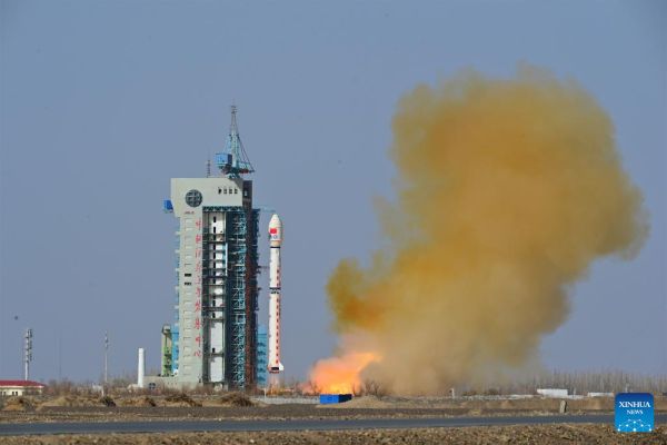 CHINA LAUNCHES NEW METEOROLOGICAL SATELLITE