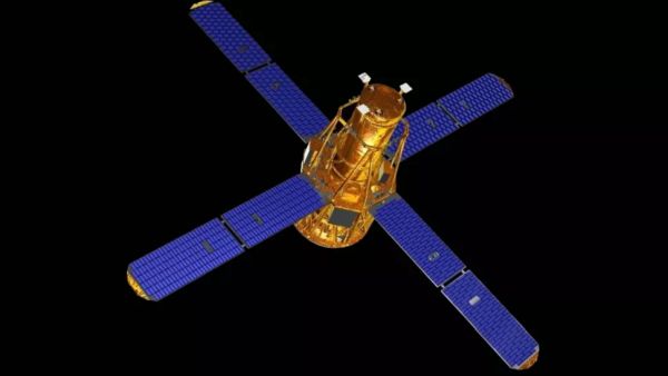 DEAD NASA SATELLITE CRASHES TO EARTH OVER THE SAHARA DESERT