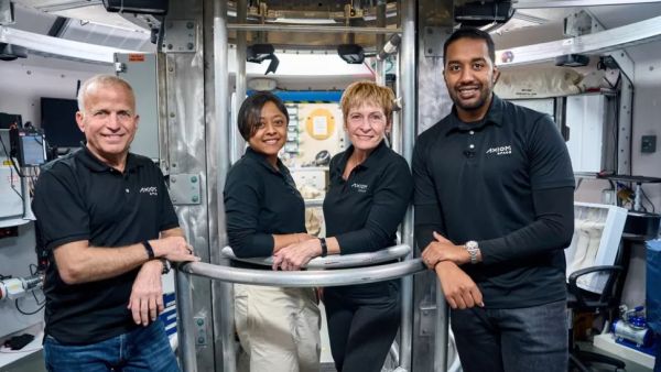 SPACEX WON'T LAUNCH NEXT PRIVATE ASTRONAUT CREW FOR AXIOM SPACE IN EARLY MAY AFTER ALL
