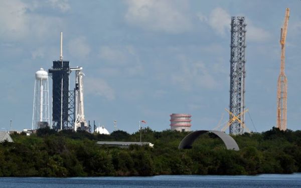 SPACE STARTUP PARTNERS WITH SPACEX TO LAUNCH COMMERCIAL SPACE STATION