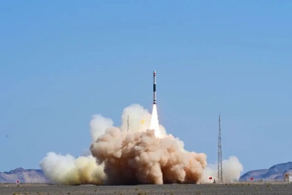 CHINA’S FIRST STACKABLE SATELLITE REACHES ORBIT ON SOLID ROCKET LAUNCH
