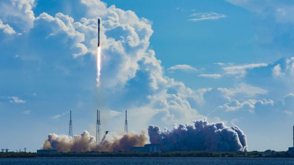 WATCH SPACEX LAUNCH 53 STARLINK SATELLITES EARLY MONDAY