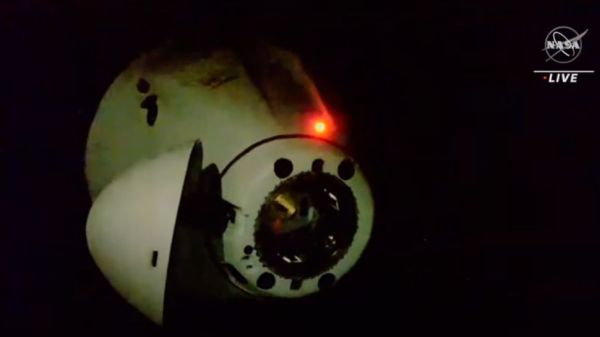SPACEX DRAGON CRS-28 CARGO SHIP RETURNS TO EARTH WITH OCEAN SPLASHDOWN