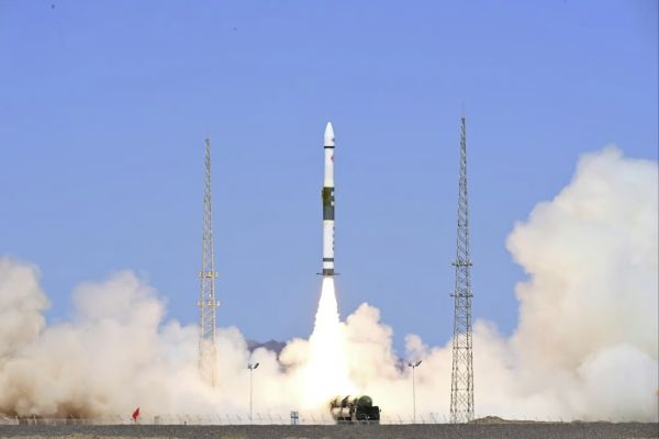 US RISKS FALLING BEHIND CHINA IN RAPID SATELLITE LAUNCHES, REPORT WARNS