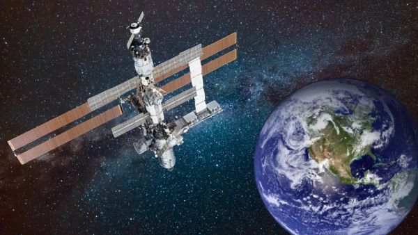 THE CHEMICAL CONTAMINATION OF THE INTERNATIONAL SPACE STATION IS OUT OF THIS WORLD (AND NOT IN A GOOD WAY