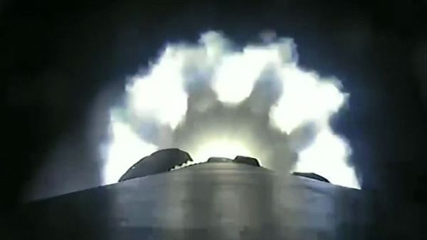 SPACEX FALCON 9 LAUNCHES 21 STARLINK SATELLITES FROM CALIFORNIA