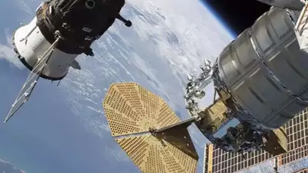 TODAY IN HISTORY: INTERNATIONAL SPACE STATION TURNS 25