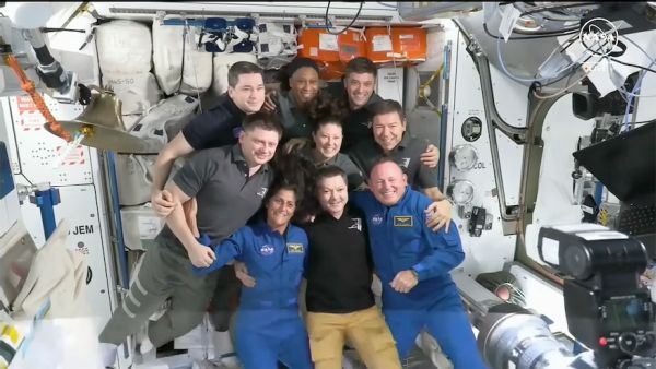 STARLINER CREW WELCOMED ABOARD SPACE STATION