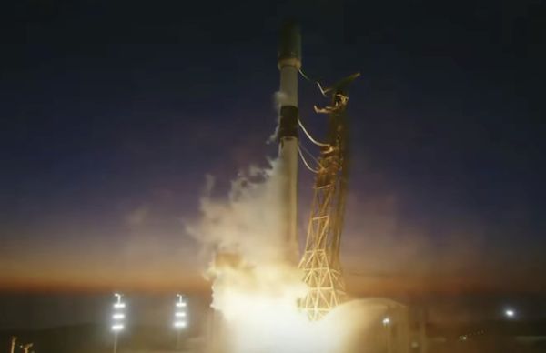 SPACEX COMPLETES FALCON 9 DOUBLE LAUNCH DAY WITH STARLINK MISSION FROM VANDENBERG SPACE FORCE STATION