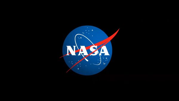 NASA SELECTS INTERNATIONAL SPACE STATION US DEORBIT VEHICLE