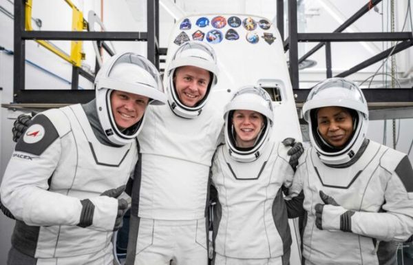 NASA BUMPS TWO ASTRONAUTS FROM SPACEX FLIGHT TO MAKE ROOM FOR STARLINER CREW