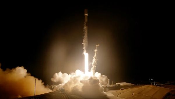 SPACEX LAUNCHES NEXT-GEN US SPY SATELLITES ON 2ND LEG OF SPACEFLIGHT DOUBLEHEADER