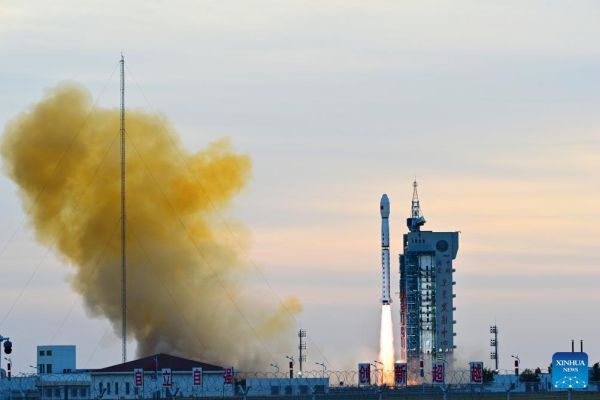 CHINA LAUNCHES NEW EARTH OBSERVATION SATELLITE