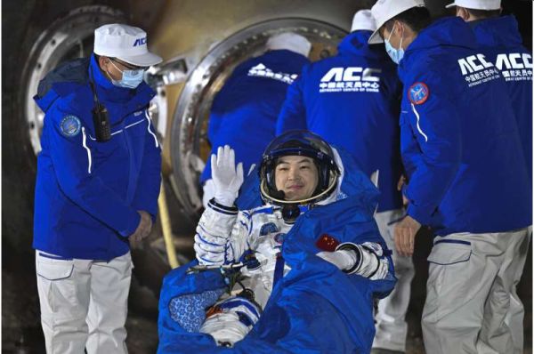 CHINA SPACE STATION CREW RETURNS TO EARTH AFTER 6 MONTHS IN SPACE