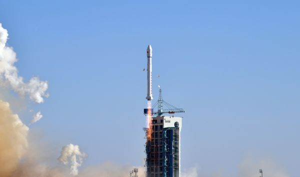 CHINA LAUNCHES “LASER DIAMOND CONSTELLATION TEST” SATELLITES