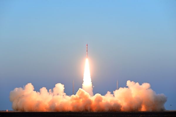 CHINA LAUNCHES FIVE NEW SATELLITES