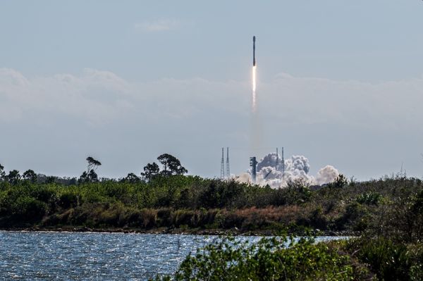 SPACEX LAUNCHES 450TH FALCON ROCKET ON STARLINK 12-14 MISSION